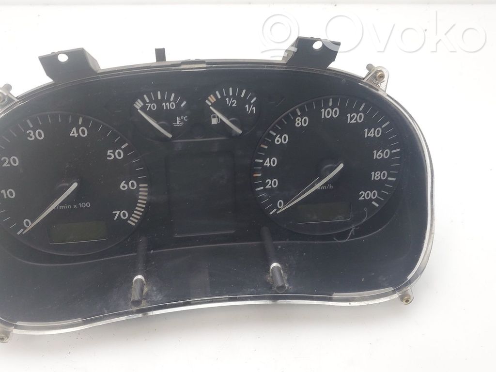 Volkswagen Polo III 6N 6N2 6NF Nopeusmittari (mittaristo)