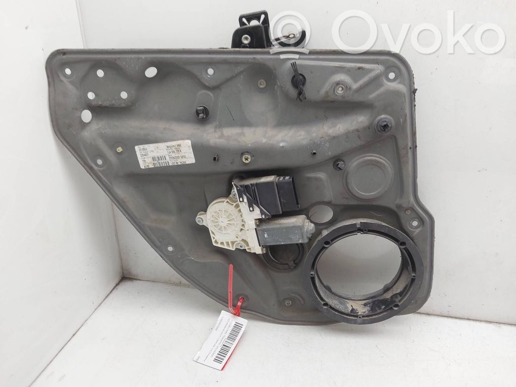 Volkswagen Golf IV Regulador manual de la ventanilla trasera