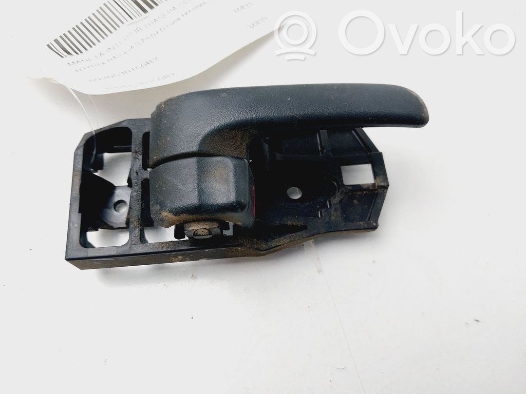 Toyota RAV 4 (XA20) Manecilla interna puerta trasera 