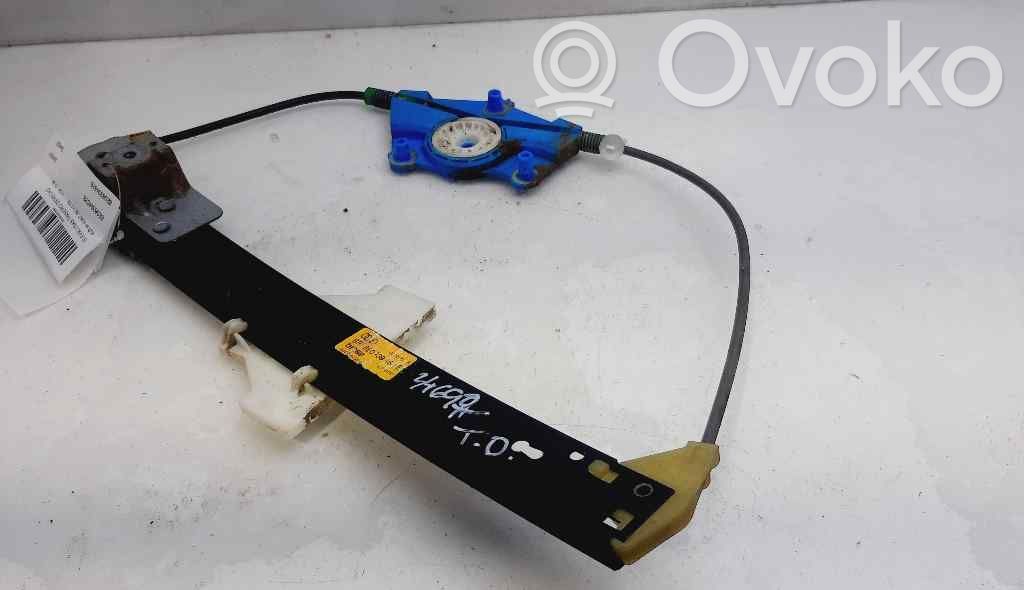 Regulador manual de la ventanilla trasera   8E0839462B