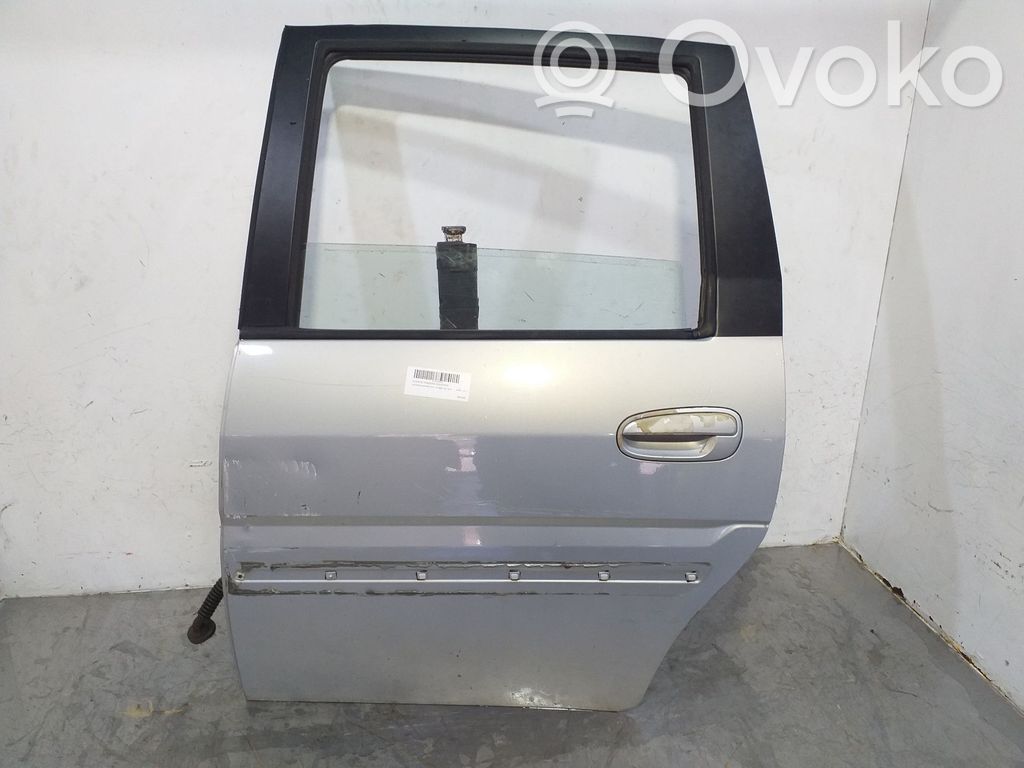 Hyundai Matrix Puerta trasera 