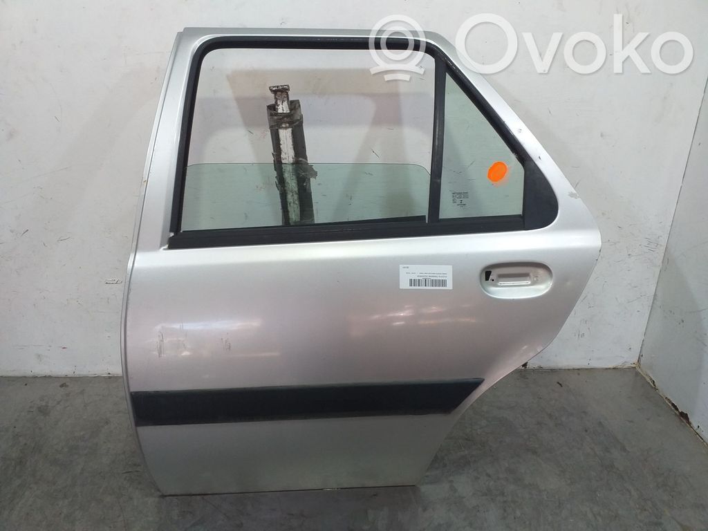 Ford Fiesta Puerta trasera 