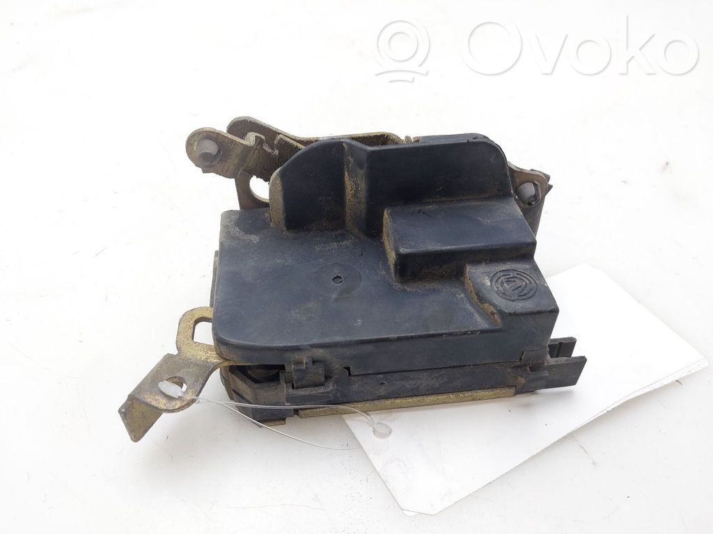 Fiat Punto (176) Serratura portiera posteriore 