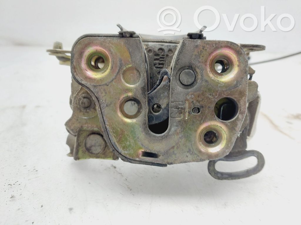 Opel Astra F Etuoven lukko 