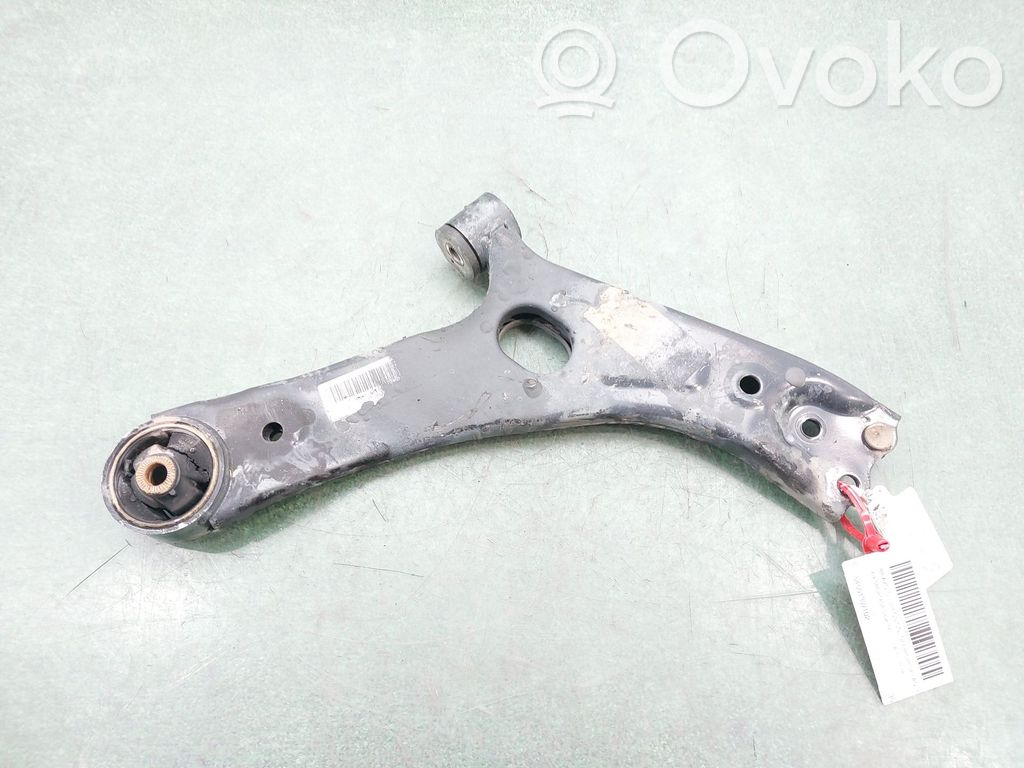 Querlenker Achsschenkel vorne   545013W102