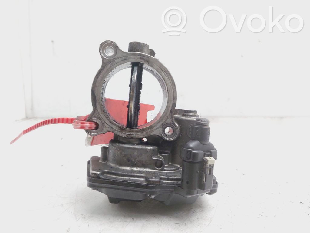Toyota Verso Drosele 