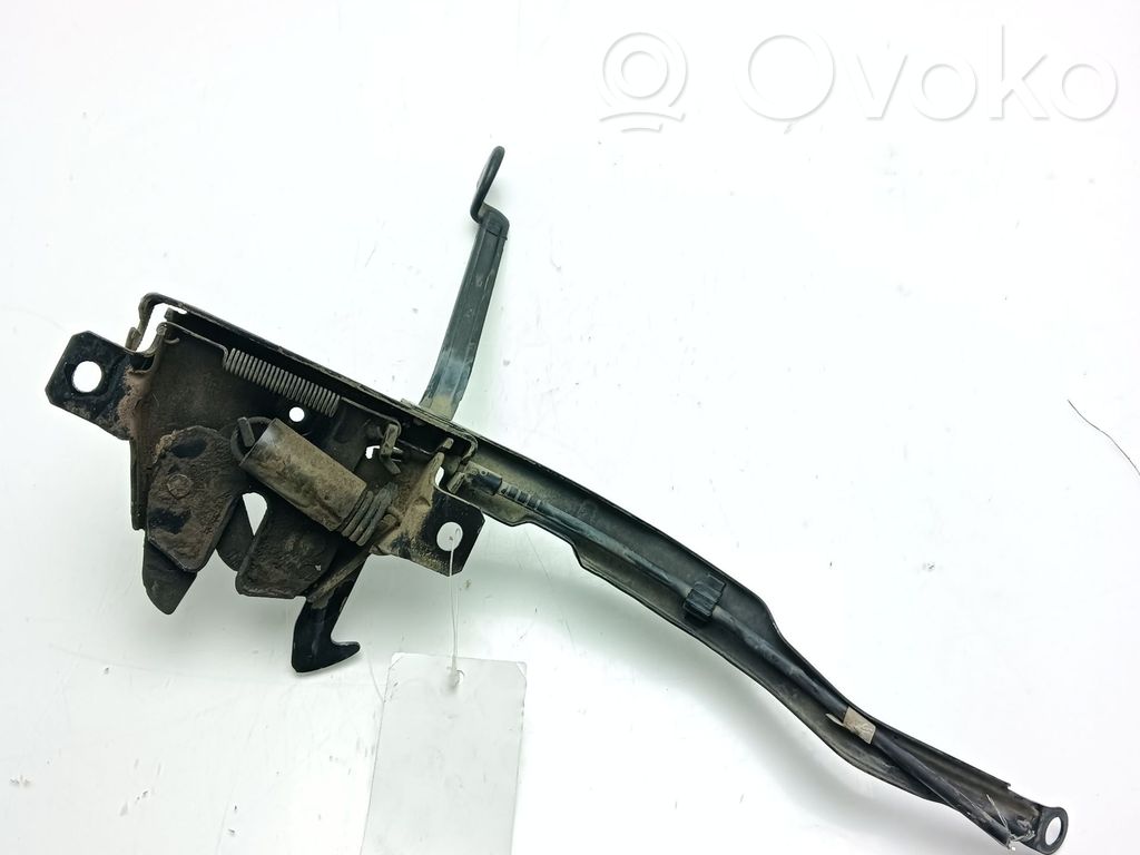 Hyundai Terracan Tie down hook / loop 