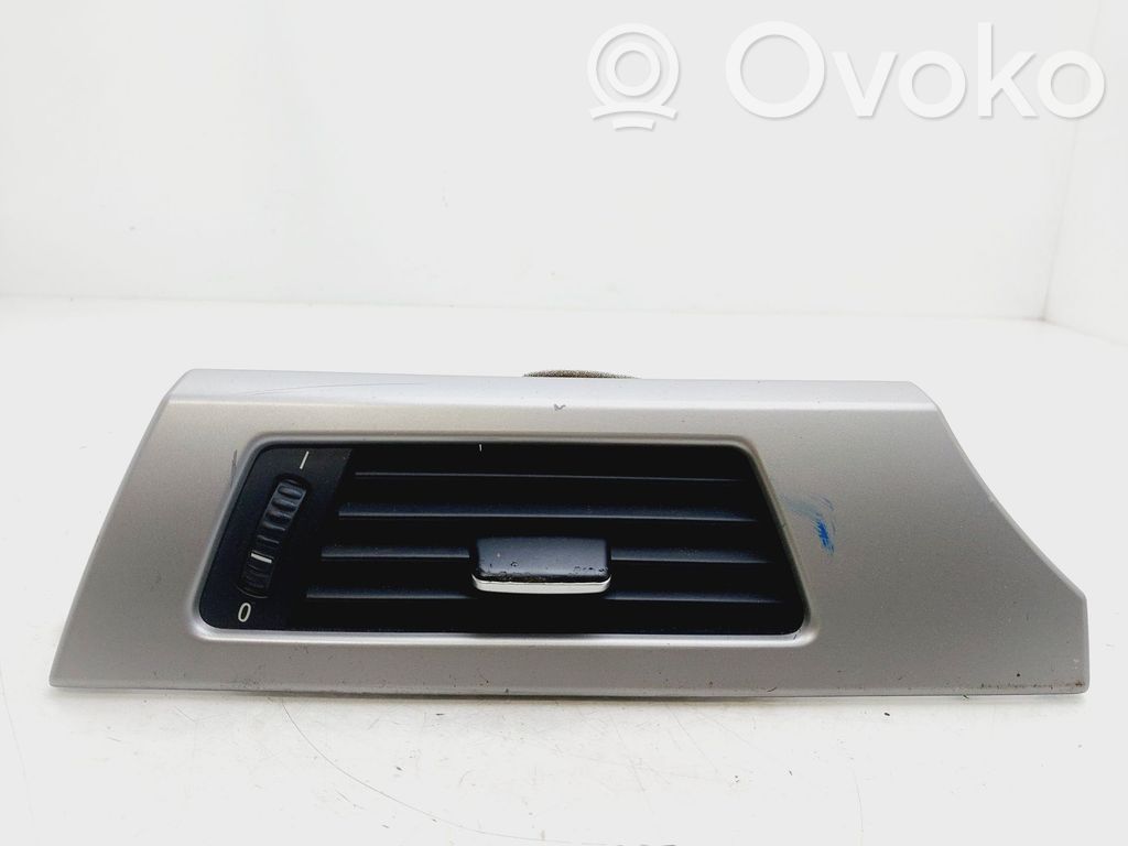 BMW 3 E90 E91 Rejilla de ventilación central del panel 