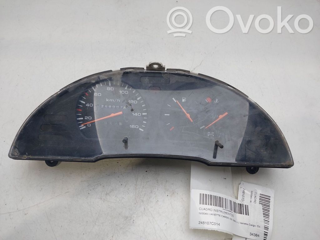 Nissan Vanette Speedometer (instrument cluster) 