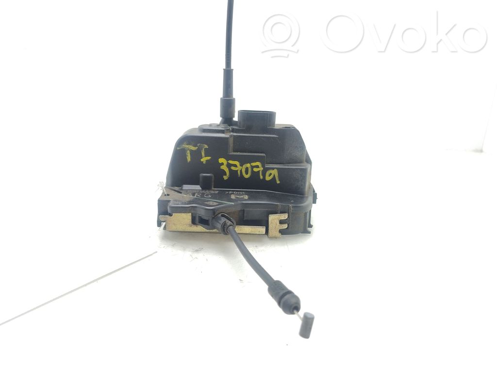 Renault Espace IV Rear door lock 