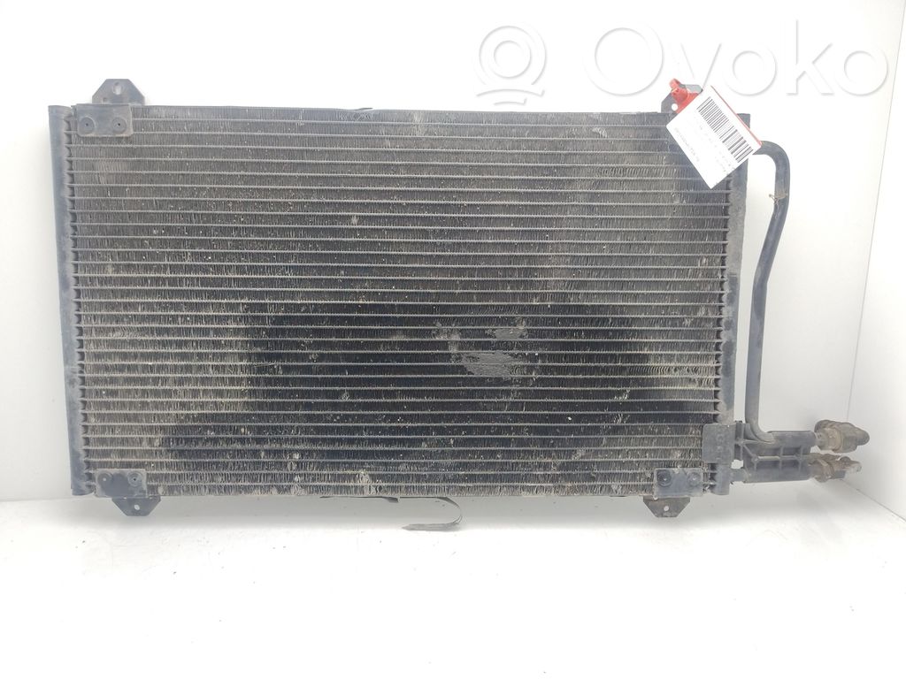 Mercedes-Benz Sprinter W901 W902 W903 W904 Radiatore di raffreddamento A/C (condensatore) 