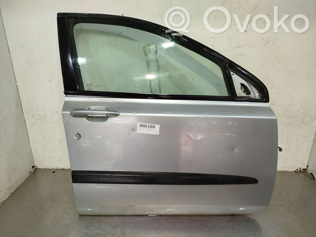 Fiat Stilo Puerta delantera 