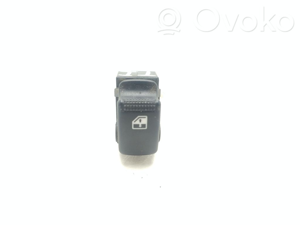 KIA Sorento Electric window control switch 