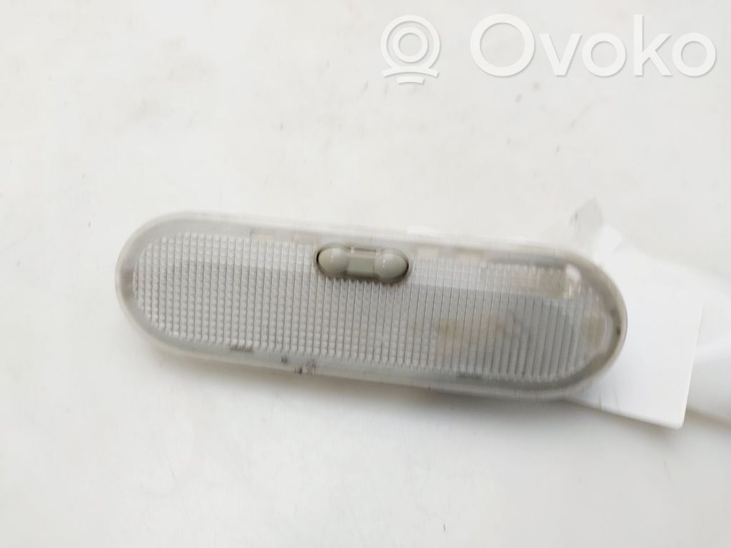 Renault Clio III Luz del asiento delantero 