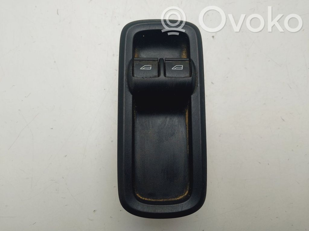 Ford Fiesta Electric window control switch 
