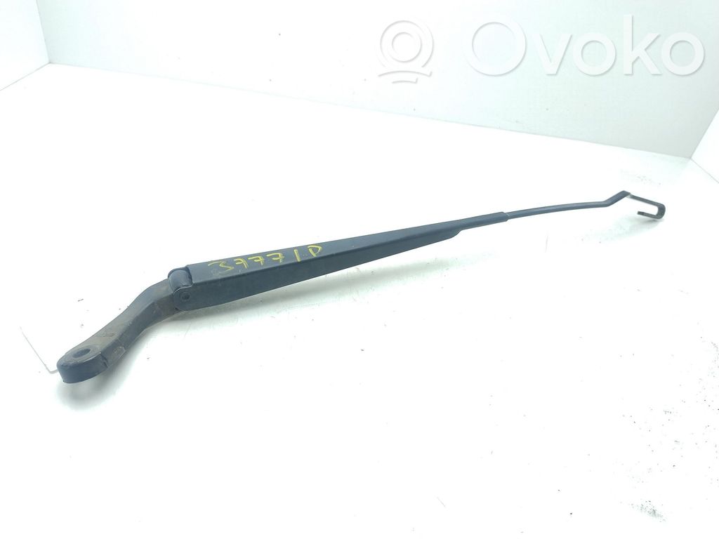 Chrysler Voyager Wischerarm vorne 