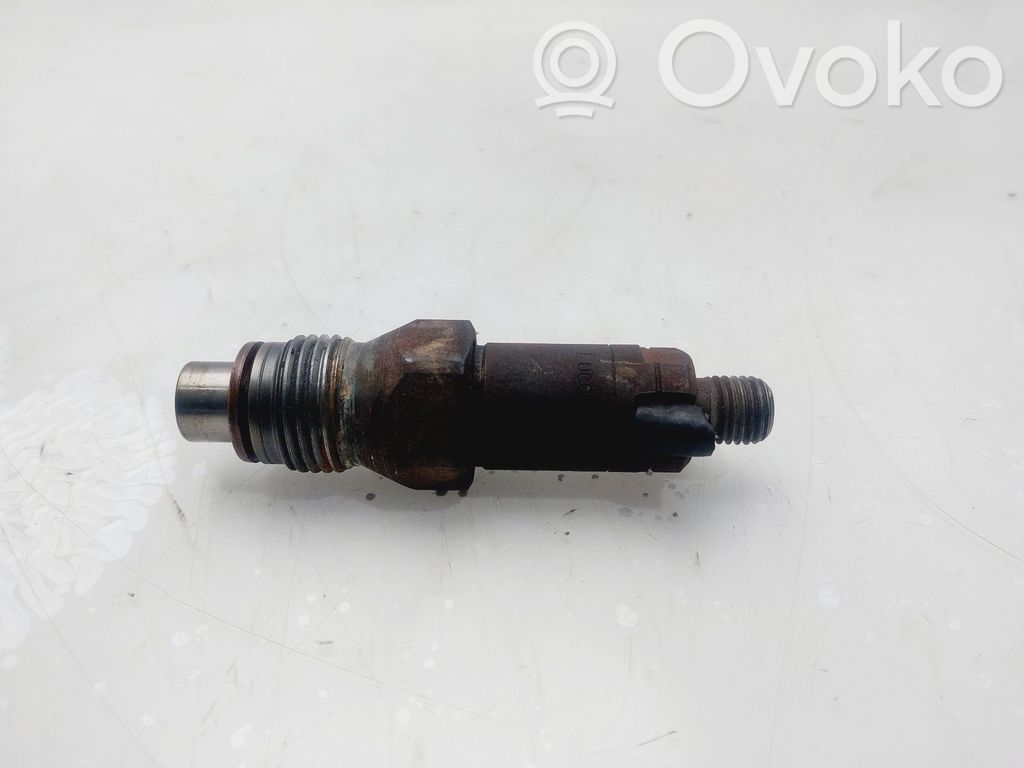 Peugeot 205 Inyector de combustible 
