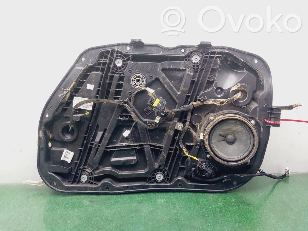 KIA Ceed Regulador de puerta delantera con motor 