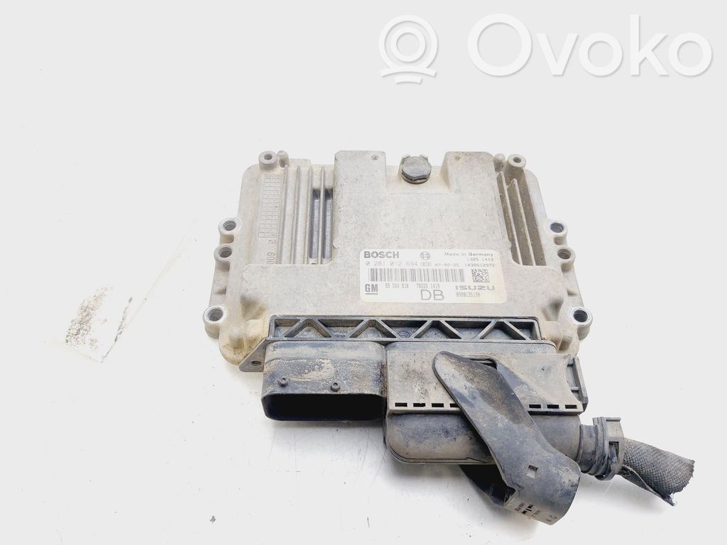 Sterownik / Moduł ECU   55560810