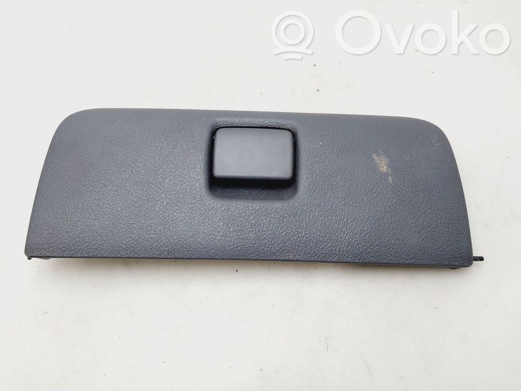 Renault Clio II Glove box 