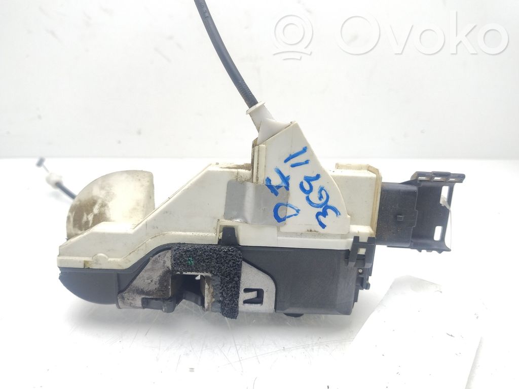 Citroen C3 Front door lock 