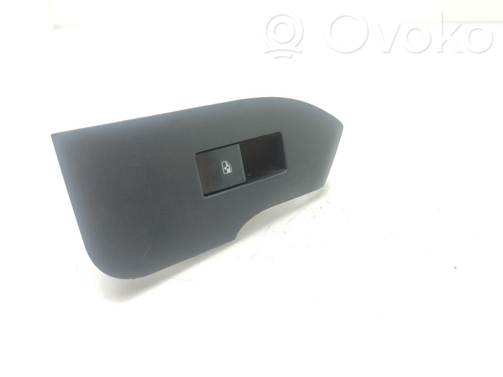 Chevrolet Captiva Electric window control switch 