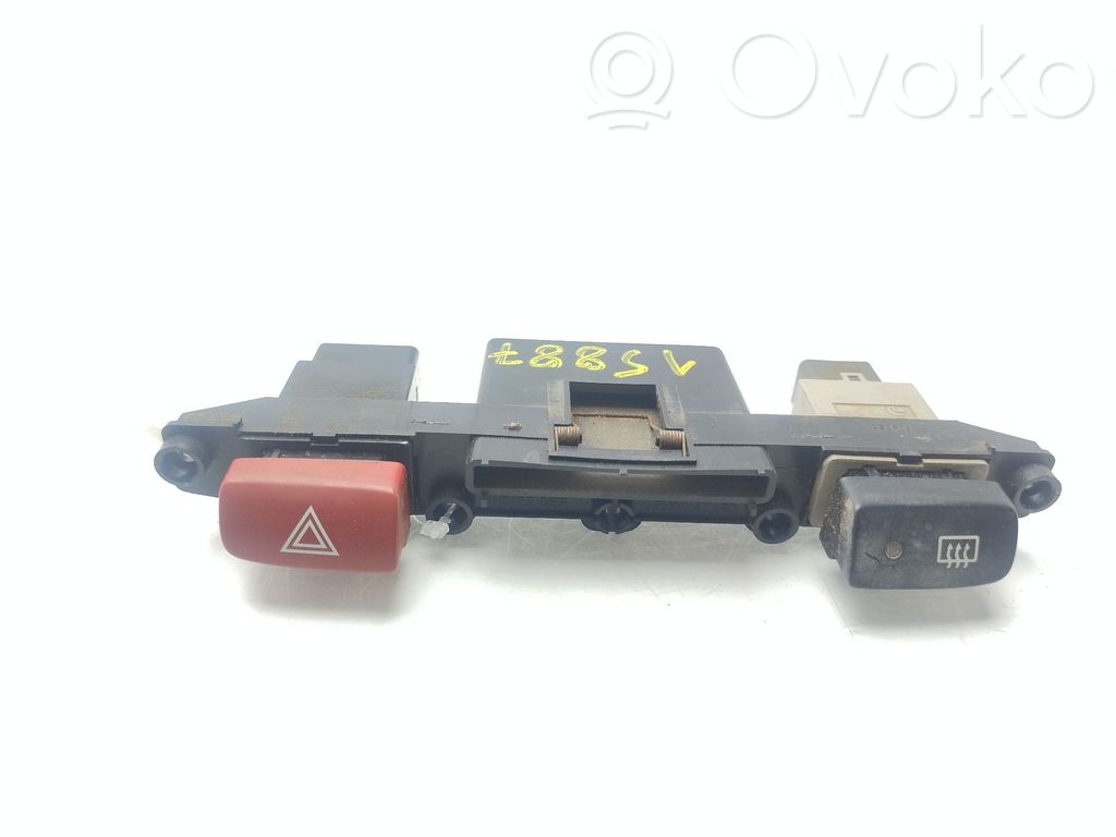 KIA Rio Botón interruptor de luz de peligro 