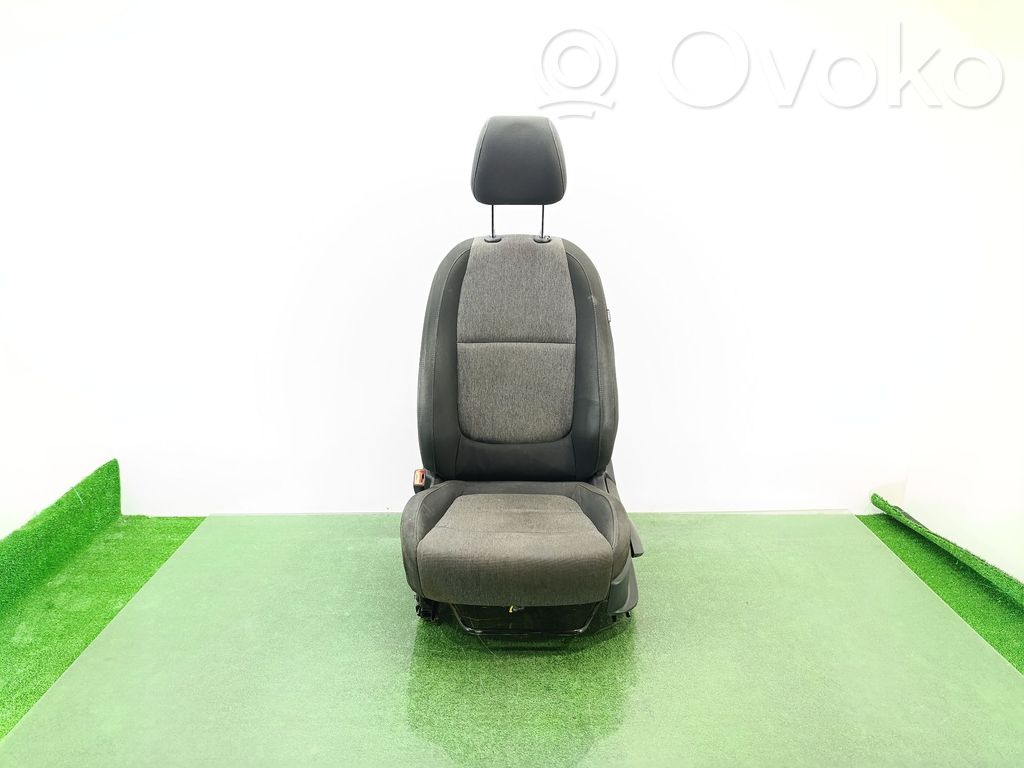 KIA Stonic Kuljettajan istuin 