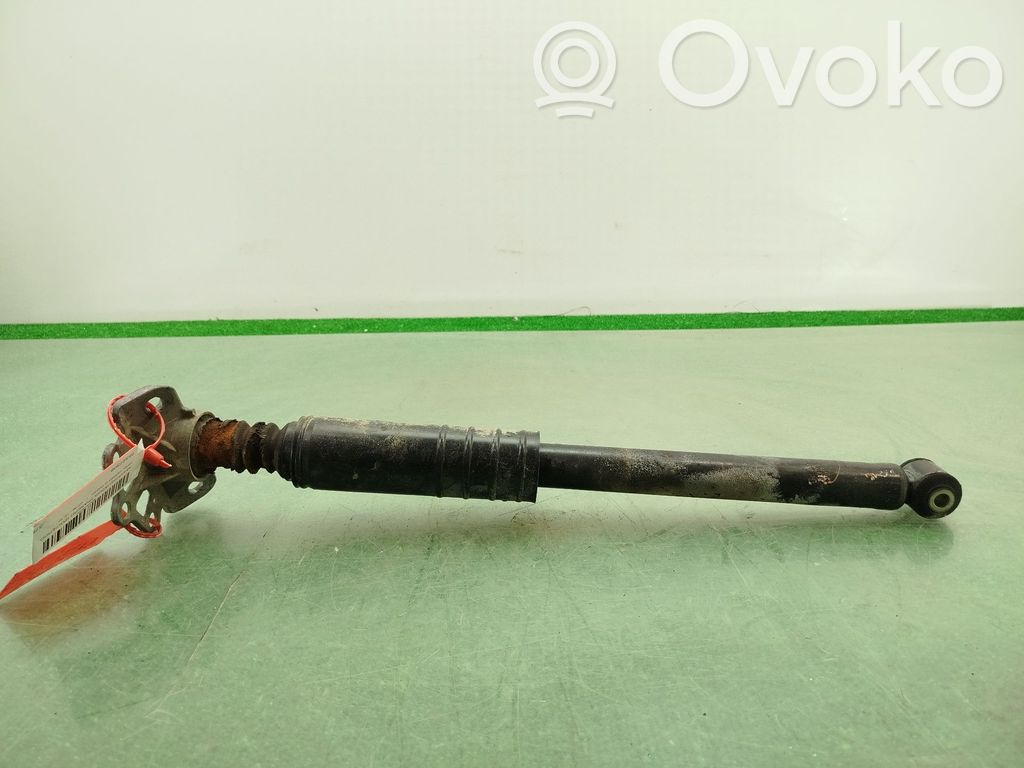 Opel Corsa D Takaiskunvaimennin 