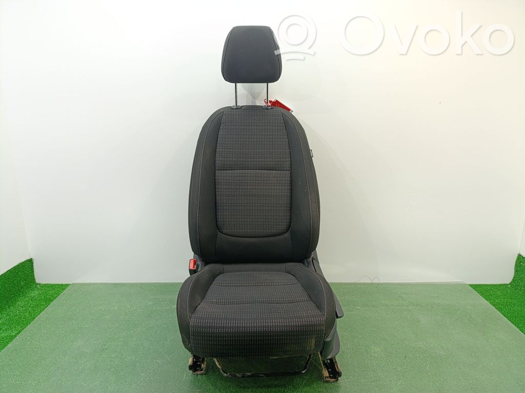 KIA Stonic Kuljettajan istuin 