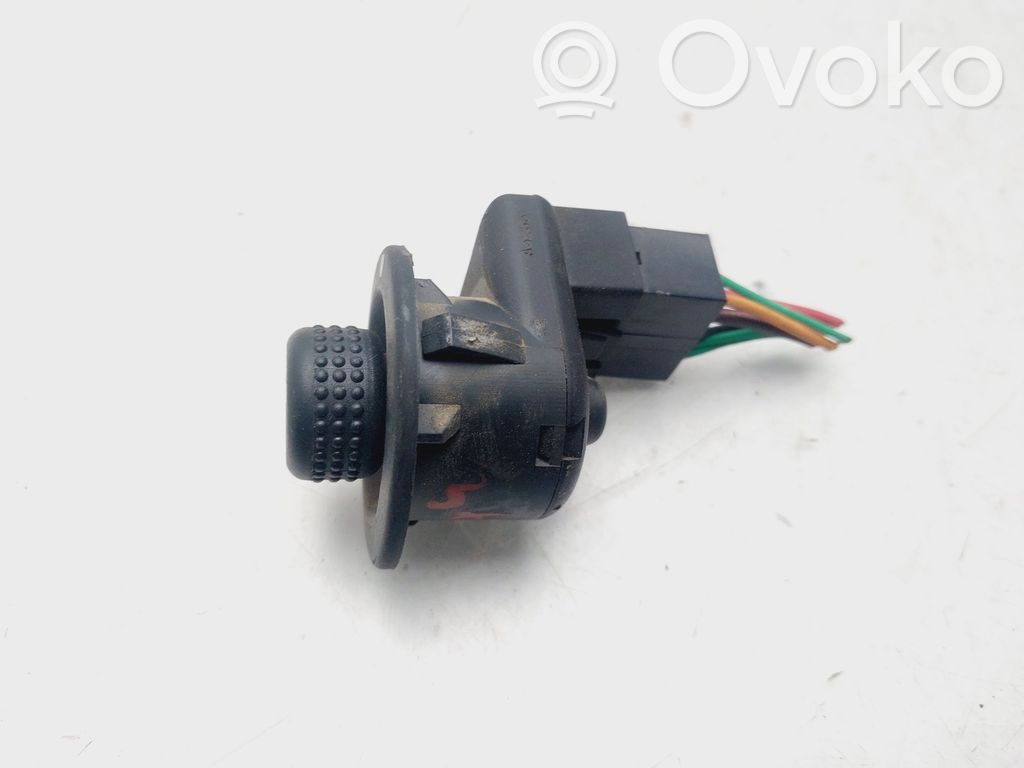 Comutator oglinzi laterale   8200002442A