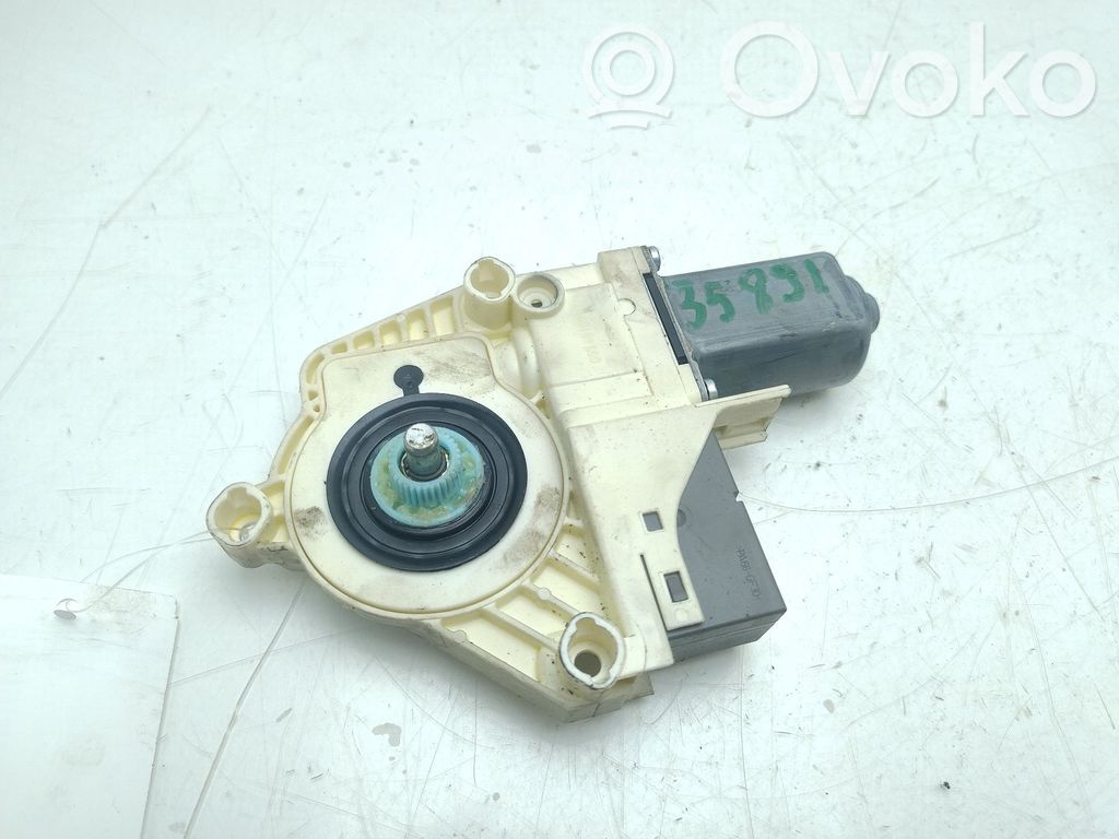 Land Rover Discovery 3 - LR3 Moteur de lève-vitre de porte avant
