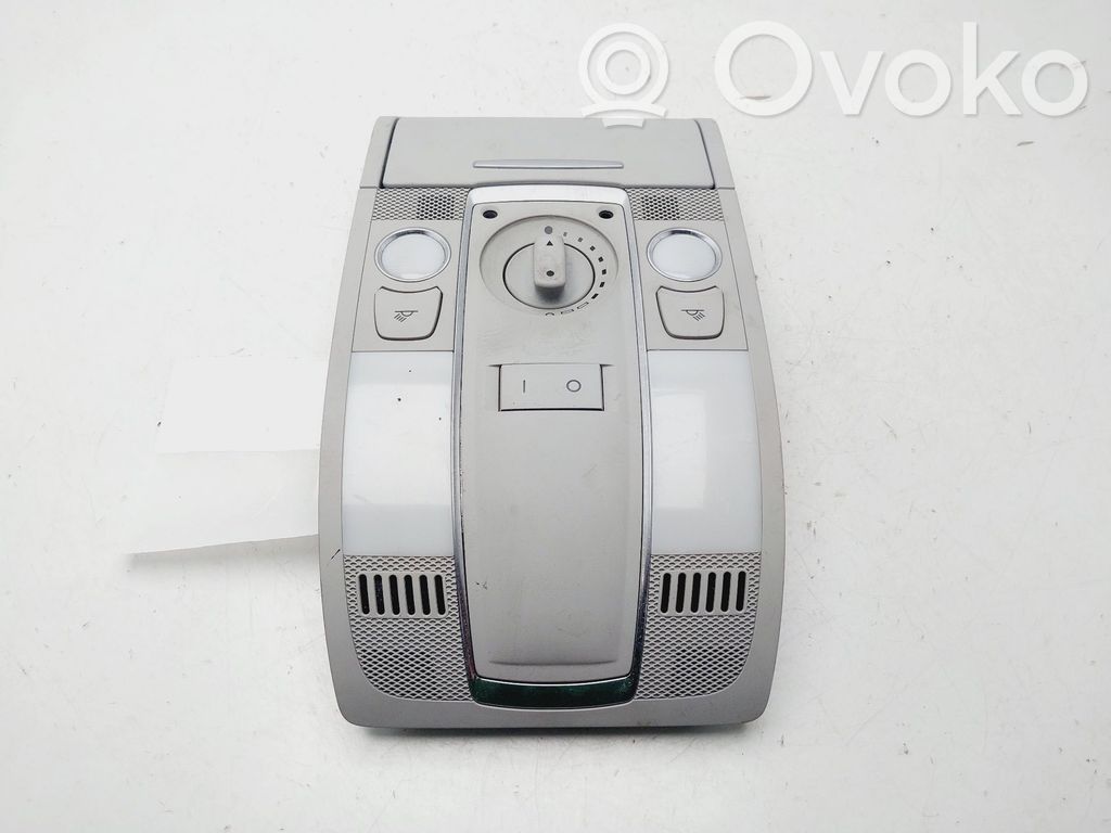 Audi A6 S6 C6 4F Luz del asiento delantero 