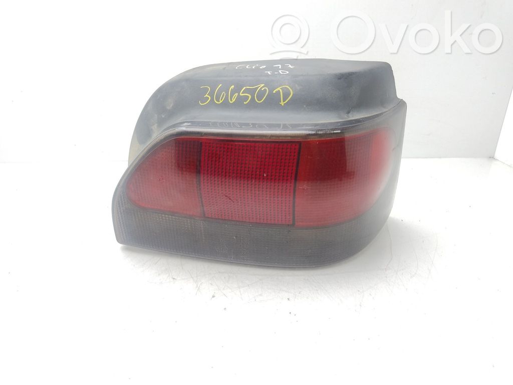 Renault Clio I Rear/tail lights 
