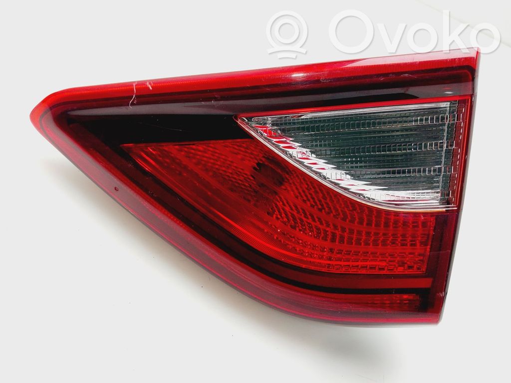 KIA Stonic Takaluukun takavalot 