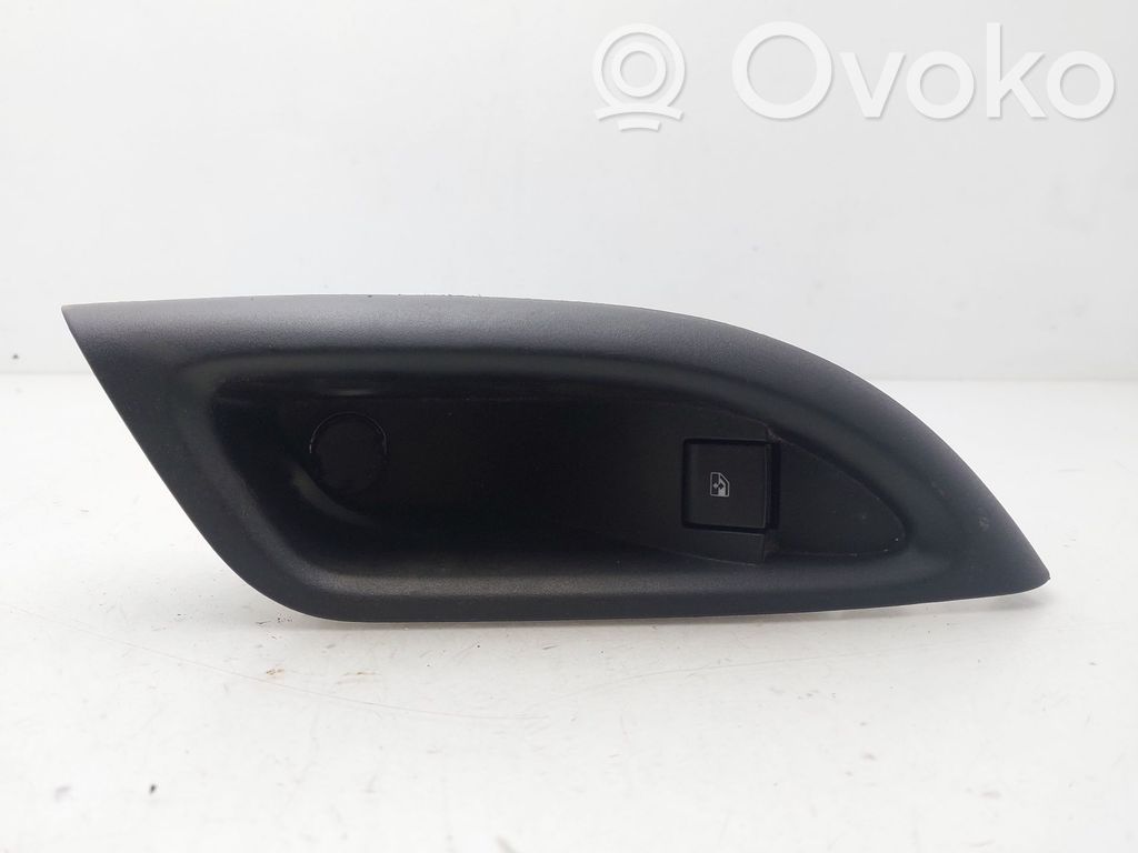 Opel Astra K Electric window control switch 