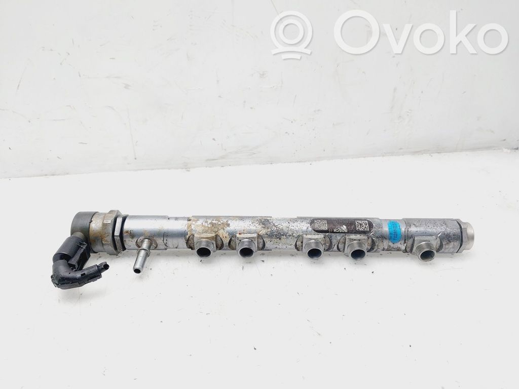 BMW 4 F36 Gran coupe Rampă alimentare injectoare 
