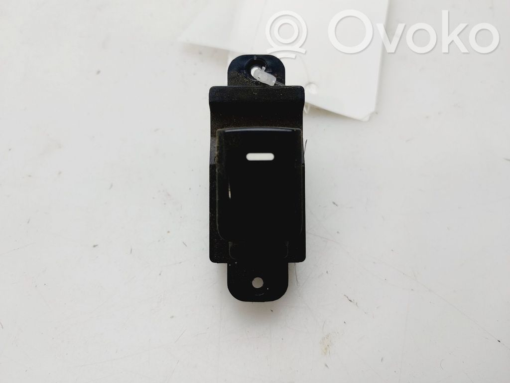 KIA Rio Electric window control switch 