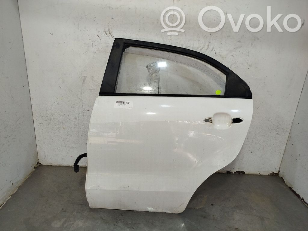 KIA Rio Puerta trasera 
