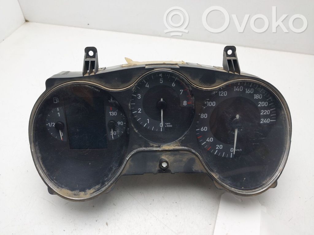 Seat Leon (1P) Speedometer (instrument cluster) 