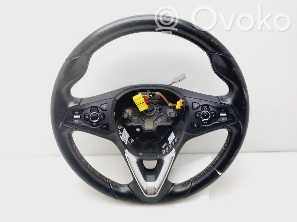 Opel Astra K Steering wheel 
