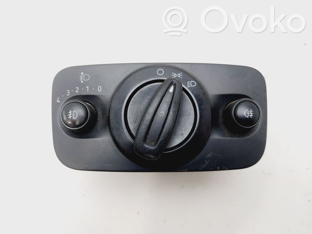 Ford Fiesta Light switch 