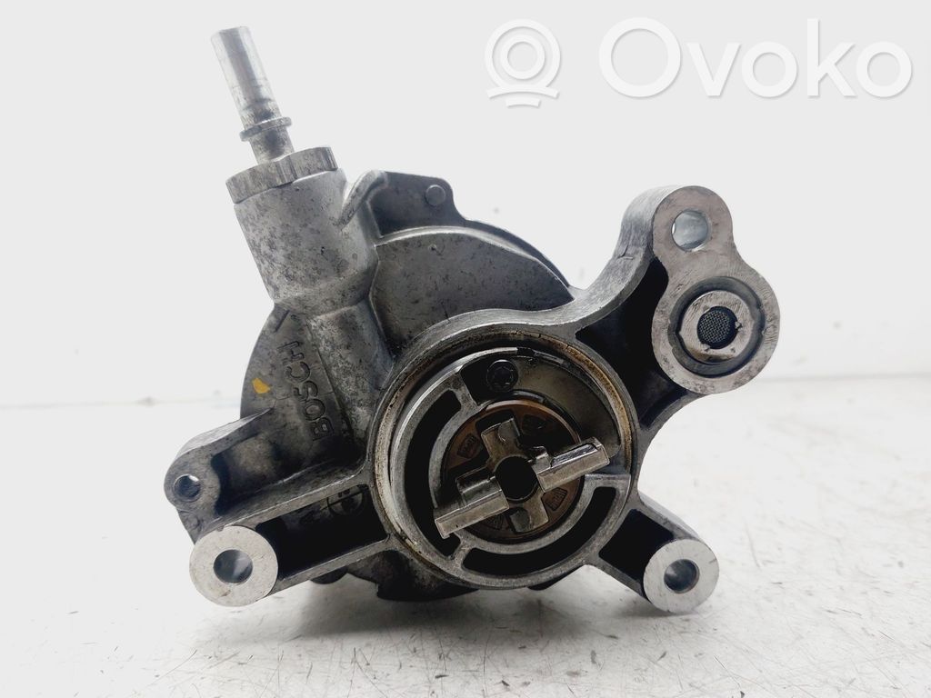 Vacuum pump   D1651C