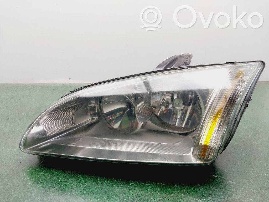 Ford Focus Headlight/headlamp 