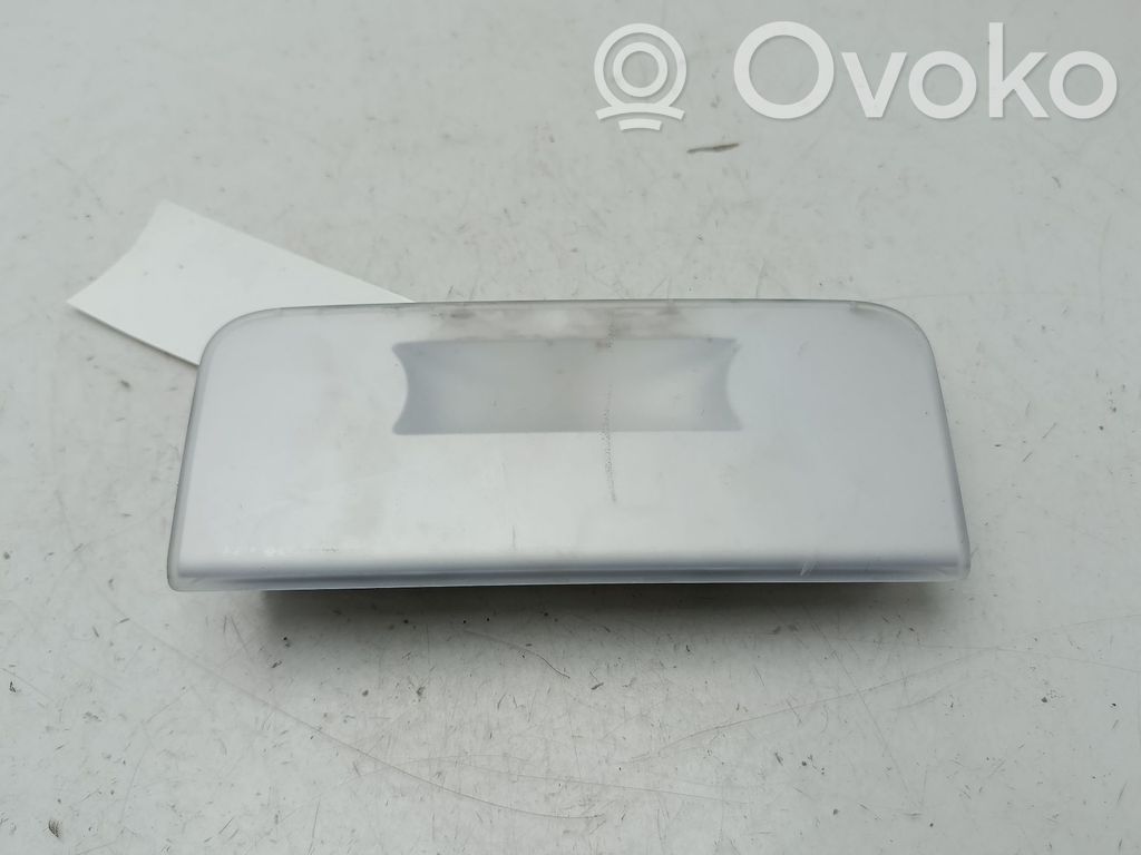 Etuistuimen valo   6951252