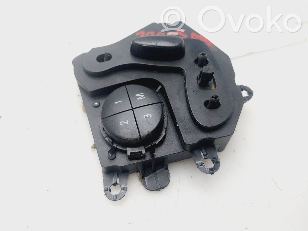Mercedes-Benz CLS AMG C219 Interruptor de memoria del asiento 