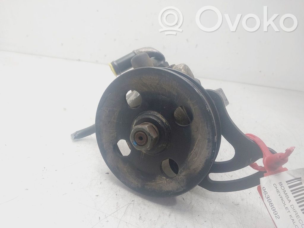 Chevrolet Aveo Ohjaustehostimen pumppu 