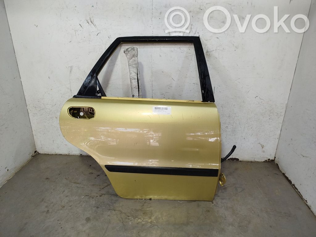 Volvo 440 Puerta trasera 