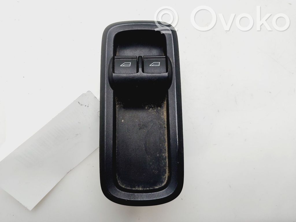 Ford Fiesta Electric window control switch 