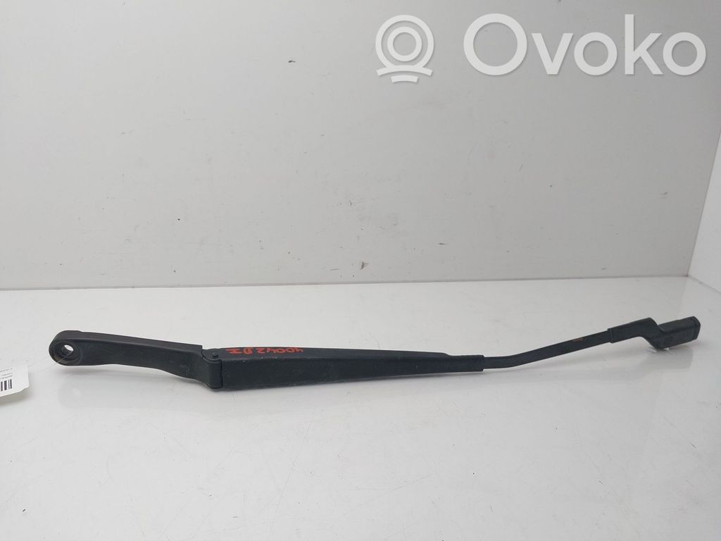 Opel Astra J Wischerarm vorne 